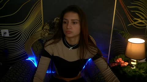 Snapshot of valeryroyale chatting on 12/28/24, 09:09 Valery online show from 12/28/24, 09:09