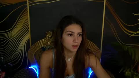 Snapshot of valeryroyale chatting on 01/07/25, 08:24 Valery online show from 01/07/25, 08:24