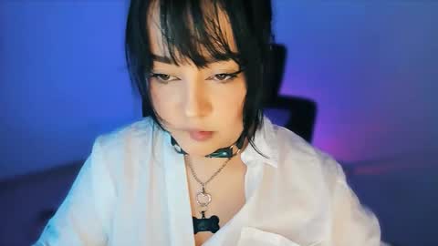 Valery Soto online show from 10/04/25, 03:04