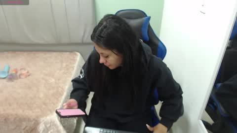 valevicious online show from 03/17/26, 01:36