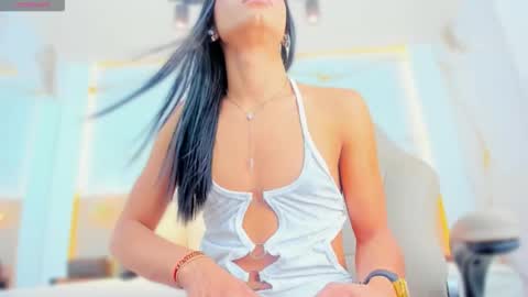  VALIRYA  online show from 01/15/26, 03:44