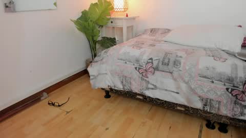 Valka  online show from 04/08/26, 03:50