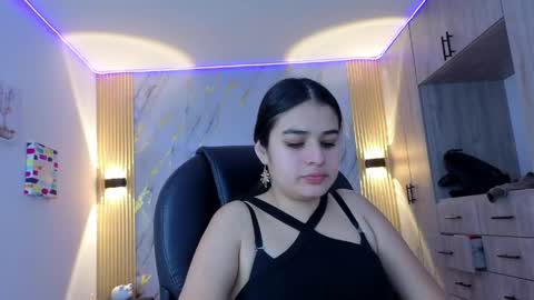 Snapshot of valkiria_eup chatting on 04/14/26, 11:49 valkiria_eup online show from 04/14/26, 11:49