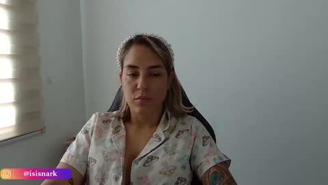 Isis  online show from 10/04/25, 04:05