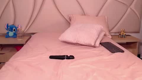 Vallery online show from 09/30/25, 12:59