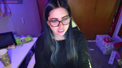 Im Violet online show from 12/23/24, 02:02