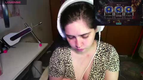 Im Violet online show from 01/27/25, 02:42