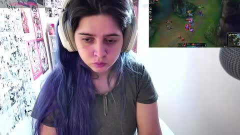 Im Violet online show from 10/16/25, 05:47