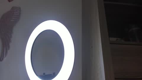 Vallolet Peach  online show from 01/14/25, 12:03