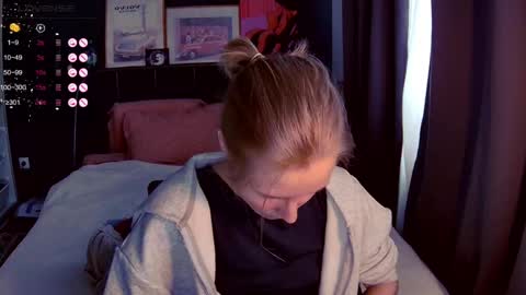 originally accaunt on cb - valorant girl   nude show - only pvt. online show from 05/27/26, 01:41