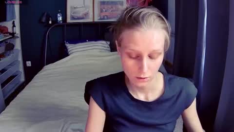 originally accaunt on cb - valorant girl   nude show - only pvt. online show from 06/12/26, 03:00