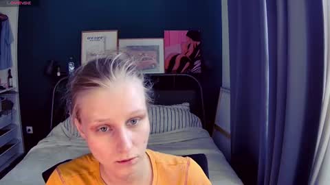originally accaunt on cb - valorant girl   nude show - only pvt. online show from 06/14/26, 02:52