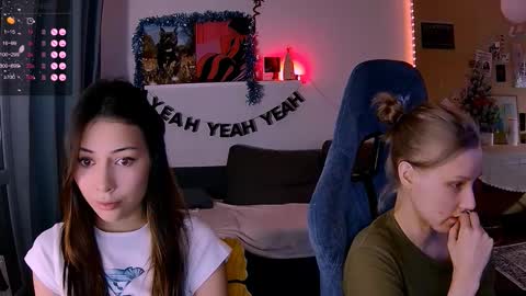 Little Devil online show from 01/08/26, 06:10