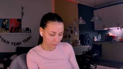 Little Devil online show from 02/12/26, 02:56