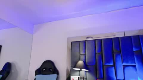 Snapshot of valrery_roussex chatting on 05/19/26, 07:20 Valery online show from 05/19/26, 07:20