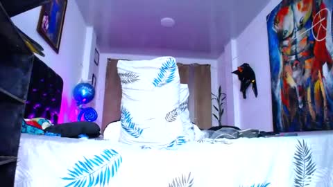 Valen santorini online show from 07/18/26, 01:54