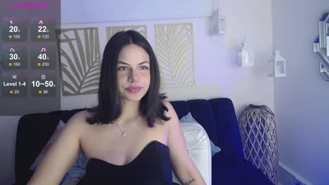 Isabella online show from 12/18/24, 01:56
