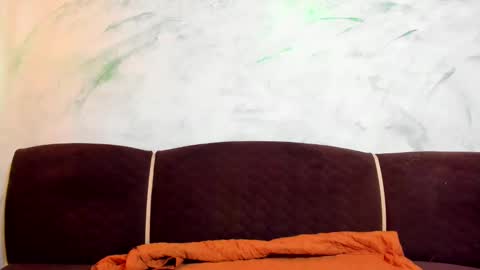 valentina online show from 02/15/25, 08:11