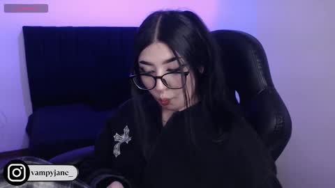 vammpyjane online show from 12/18/25, 03:23