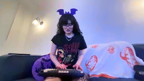 vampgatita online show from 02/27/26, 02:44