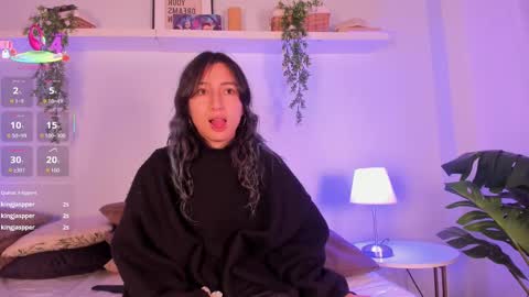 Snapshot of vampgyal chatting on 10/03/25, 07:55 vamp online show from 10/03/25, 07:55