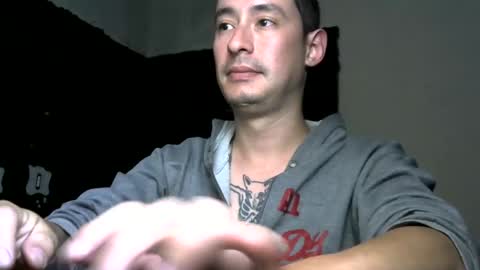 Snapshot of vampireathome chatting on 09/16/25, 04:35 vampireathome online show from 09/16/25, 04:35