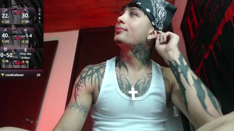 david guzman i model independenthelp me with a thumbs up online show from 01/14/25, 11:27