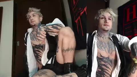 david guzman i model independenthelp me with a thumbs up online show from 02/20/25, 01:36