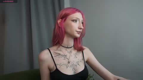 Leyla online show from 05/24/26, 06:02