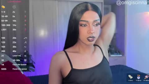 Snapshot of vampy__cinna chatting on 07/18/26, 03:38 Cinnamon online show from 07/18/26, 03:38