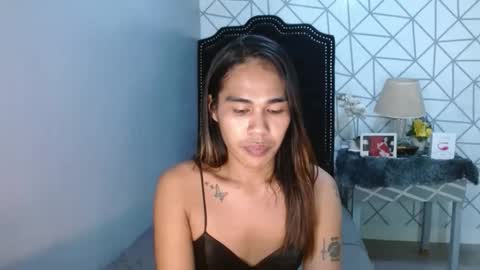 vampy_ebony_laxine online show from 01/10/26, 08:49