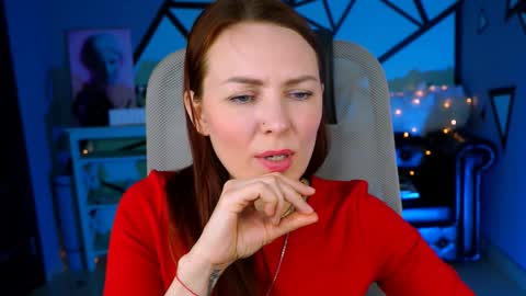 Snapshot of vandarossi chatting on 01/12/25, 02:41 Vanda online show from 01/12/25, 02:41