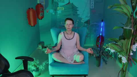 Snapshot of vandarossi chatting on 01/17/25, 05:11 Vanda online show from 01/17/25, 05:11