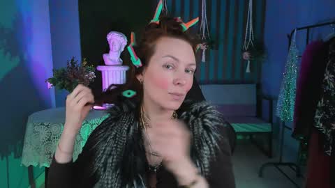 Snapshot of vandarossi chatting on 01/19/25, 05:48 Vanda online show from 01/19/25, 05:48