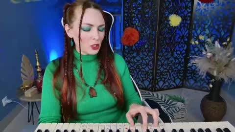 Snapshot of vandarossi chatting on 02/26/25, 11:20 Vanda online show from 02/26/25, 11:20