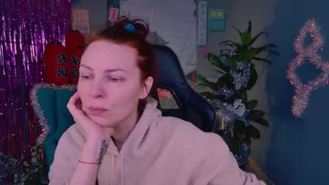 Snapshot of vandarossi chatting on 12/14/25, 09:36 Vanda online show from 12/14/25, 09:36