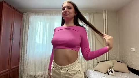 Stefania online show from 05/02/26, 11:04