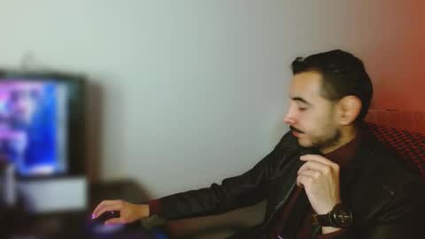 vanderheyl online show from 10/21/25, 12:11