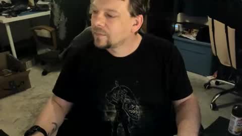 Snapshot of vandonh chatting on 11/20/25, 04:34 vandonh online show from 11/20/25, 04:34