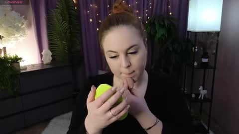 vanesaginger online show from 04/13/26, 11:05