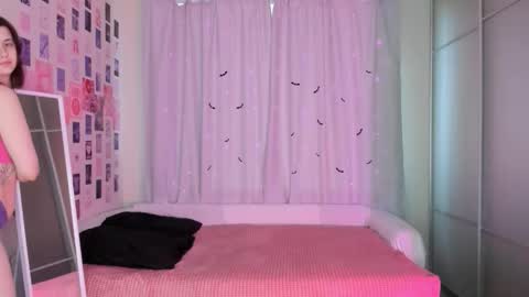 Vanessa online show from 03/18/26, 05:43