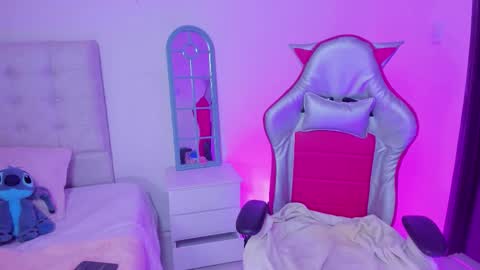 Vane  online show from 03/05/26, 06:59