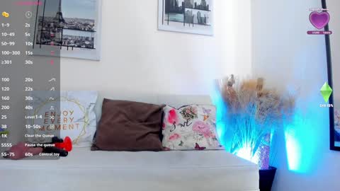 Vanessa online show from 12/11/24, 12:23