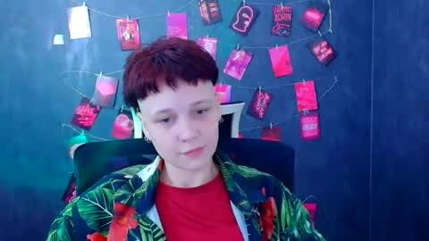 Snapshot of vanessa_lissme chatting on 07/19/26, 11:14 Vanessa online show from 07/19/26, 11:14