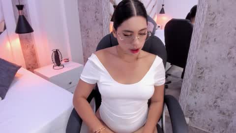 Vanessa  online show from 03/09/26, 07:29