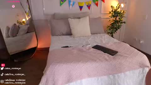 Snapshot of vanessa_sexxy chatting on 06/27/26, 02:05 vanessa sexxy online show from 06/27/26, 02:05