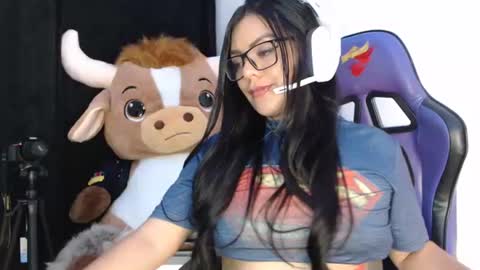 Vane Wead online show from 07/23/26, 04:54