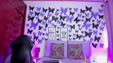 Vanessa  online show from 02/12/25, 12:22