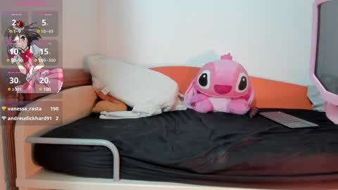 Snapshot of vanessaadol chatting on 12/11/24, 01:28 vanessaadol online show from 12/11/24, 01:28