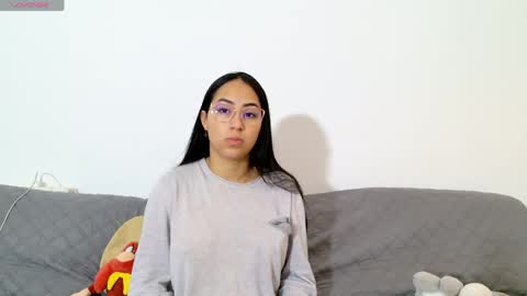 vanessaadol online show from 05/08/26, 07:25